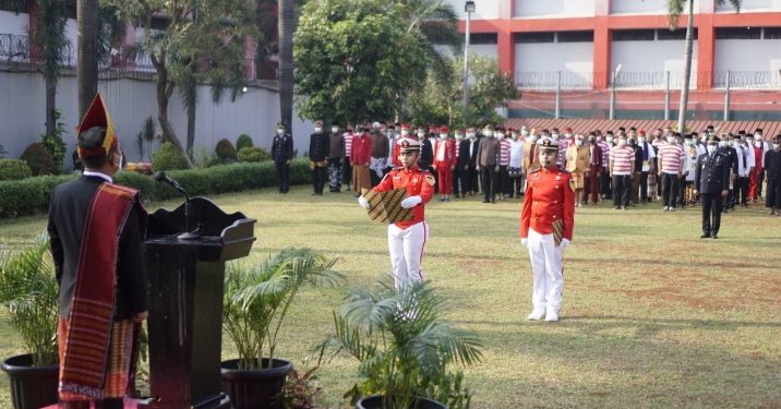 Pegawai Rutan Cipinang Laksanakan Upacara HUT RI ke 77 Bersama Dengan Warga Binaan
